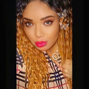 Meet your Posher, Reneè